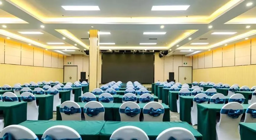 Echarm Hotel Guiyang Longdongbao International Airport Outlets