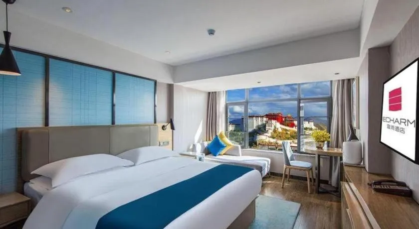 Bed in Echarm Hotel Lhasa Potala Palace