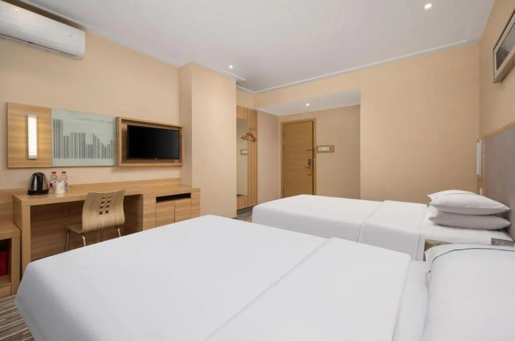 Bed in City Comfort Inn Wuhan Xudong Xiaoping Hubei University
