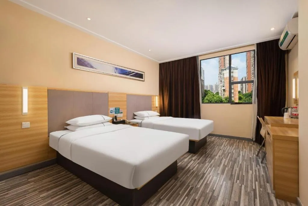 Bed in City Comfort Inn Wuhan Xudong Xiaoping Hubei University