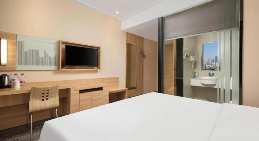 Bed in City Comfort Inn Wuhan Xudong Xiaoping Hubei University