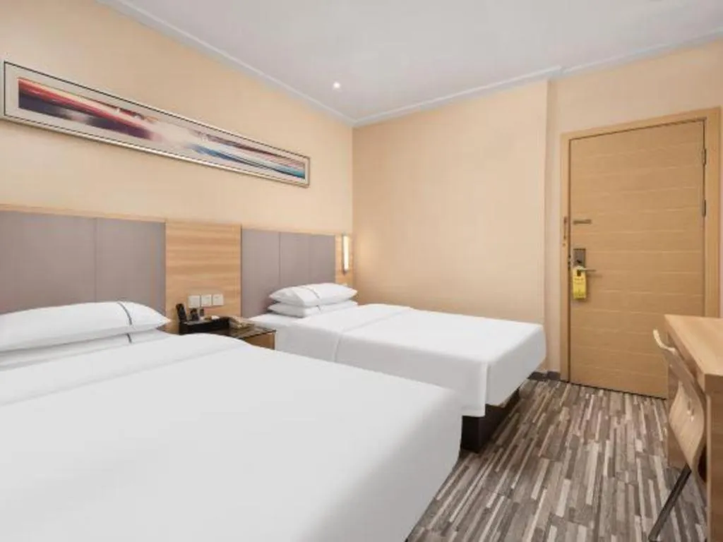 Bed in City Comfort Inn Wuhan Xudong Xiaoping Hubei University