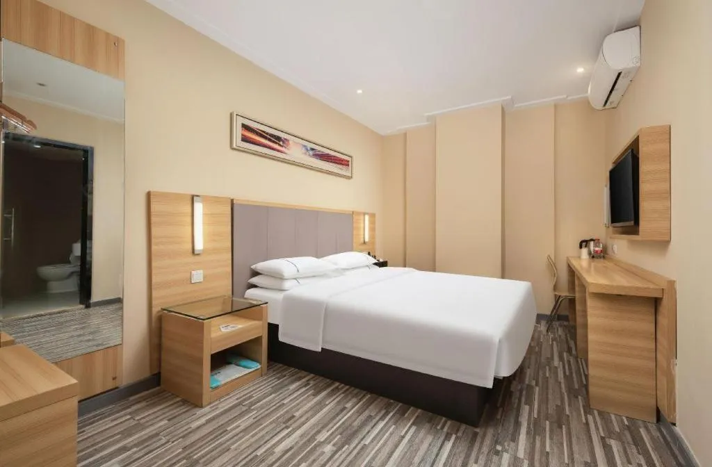 Bed in City Comfort Inn Wuhan Xudong Xiaoping Hubei University