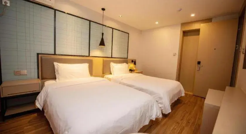 Bed in Borrman Hotel Hefei Guogou Plaza Sanli'an Metro Station Bed in Borrman Hotel Hefei Guogou Plaza Sanli'an Metro Station