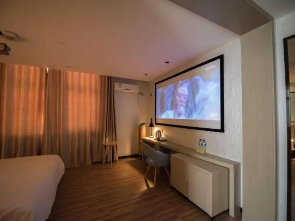 Bed in Borrman Hotel Hefei Guogou Plaza Sanli'an Metro Station