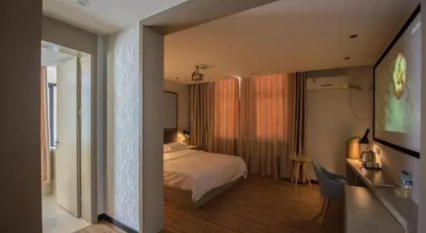 Bed in Borrman Hotel Hefei Guogou Plaza Sanli'an Metro Station Bed in Borrman Hotel Hefei Guogou Plaza Sanli'an Metro Station