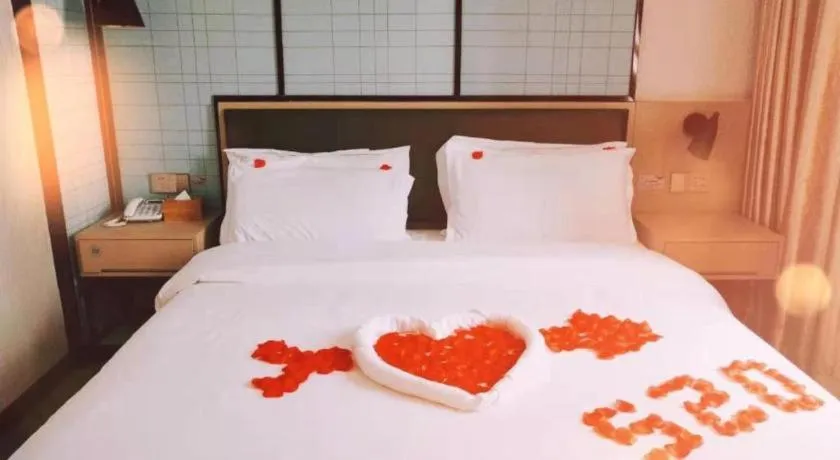 Bed in Borrman Hotel Hefei Guogou Plaza Sanli'an Metro Station