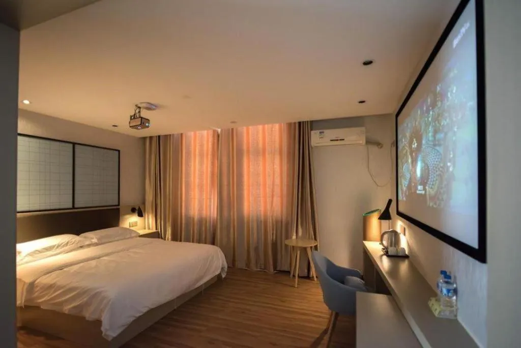 Bed in Borrman Hotel Hefei Guogou Plaza Sanli'an Metro Station