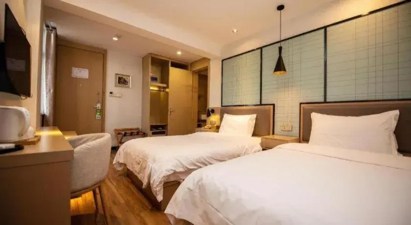 Bed in Borrman Hotel Hefei Guogou Plaza Sanli'an Metro Station Bed in Borrman Hotel Hefei Guogou Plaza Sanli'an Metro Station