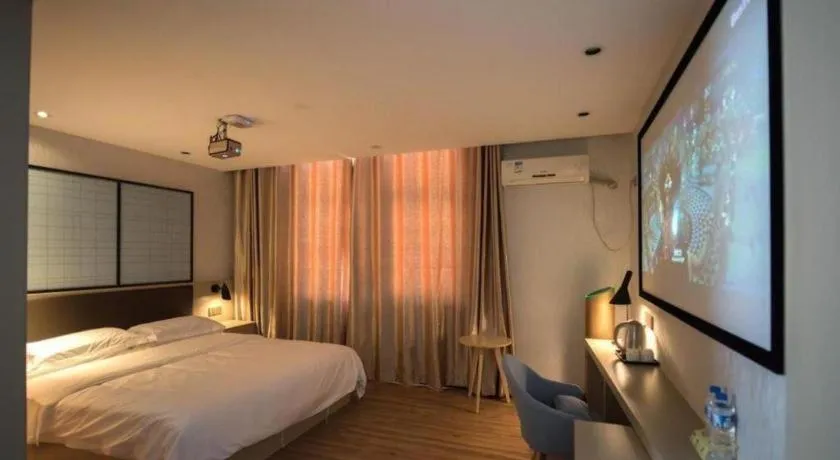 Bed in Borrman Hotel Hefei Guogou Plaza Sanli'an Metro Station