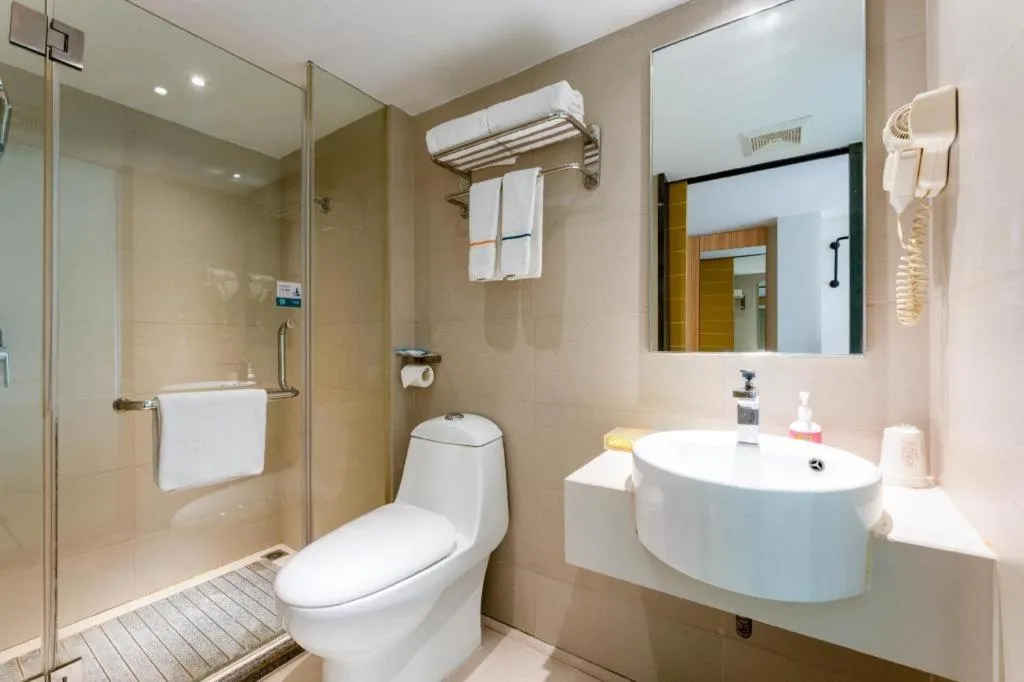 City Comfort Inn Wuhan Guanggu Minzhu Avenue NO.1 Middle School Affiliated to CCNU