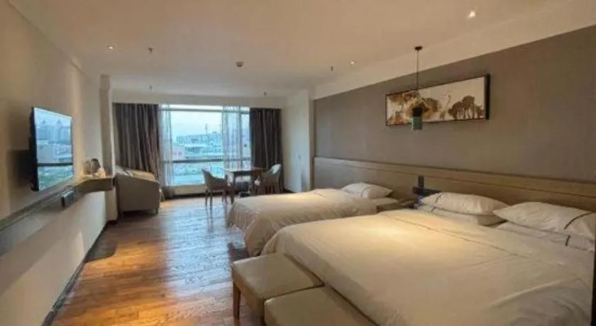 Bed in City Comfort Inn Guangzhou Panyu Qiaonan Aoyuan Plaza