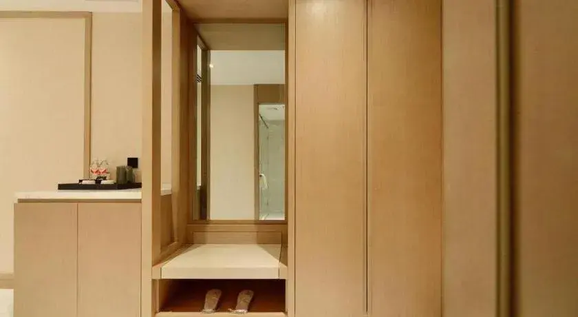 Borrman Hotel Guiyang Guanshanhu International Conference Center Metro Station Borrman Hotel Guiyang Guanshanhu International Conference Center Metro Station