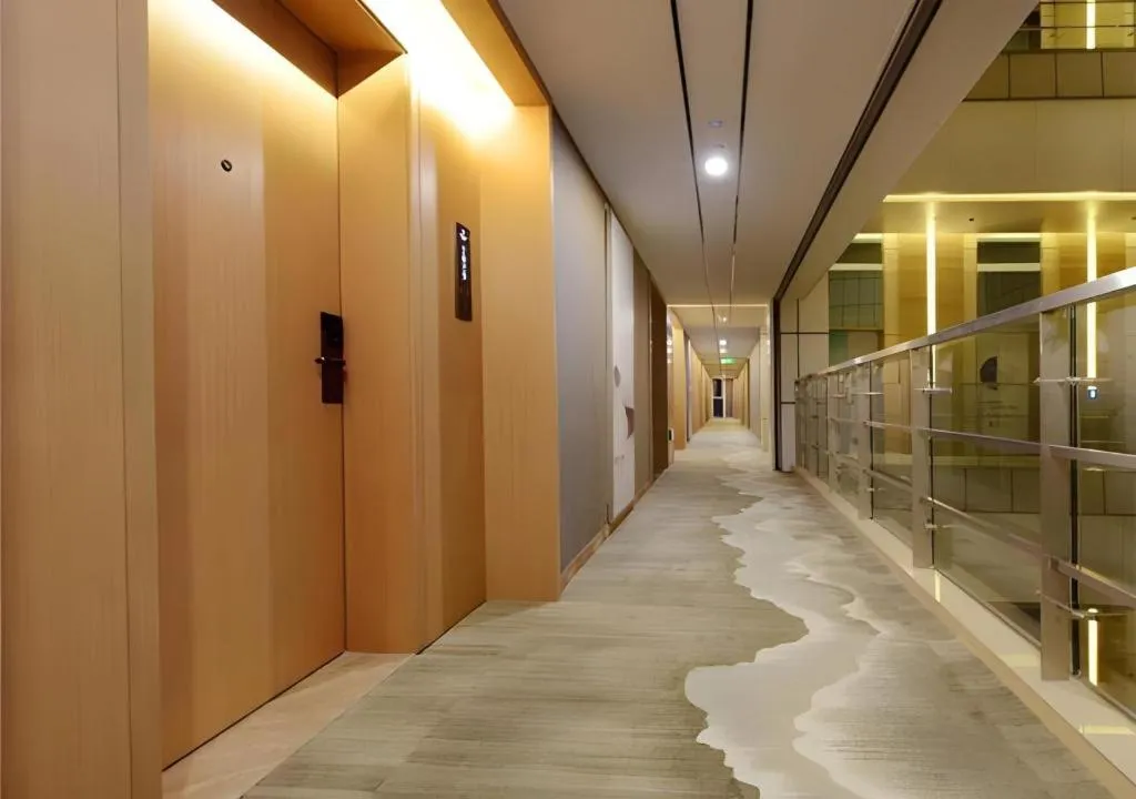 Borrman Hotel Guiyang Guanshanhu International Conference Center Metro Station