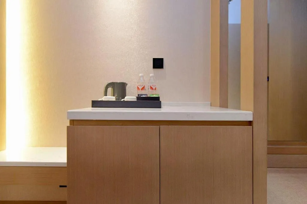 Borrman Hotel Guiyang Guanshanhu International Conference Center Metro Station