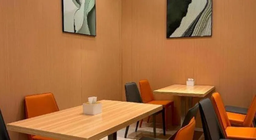 City Comfort Inn Wuhan Jiangxia Stadium