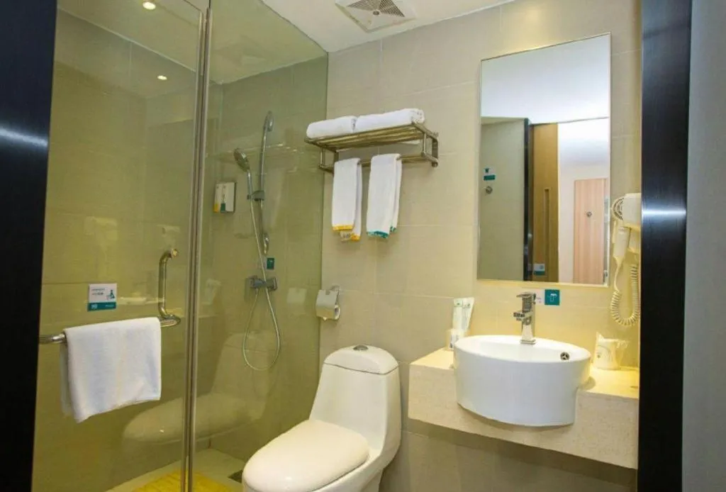City Comfort Inn Wuhan Jiangxia Stadium