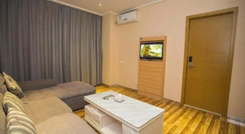 Bed in City Comfort Inn Wuhan Jiangxia Stadium