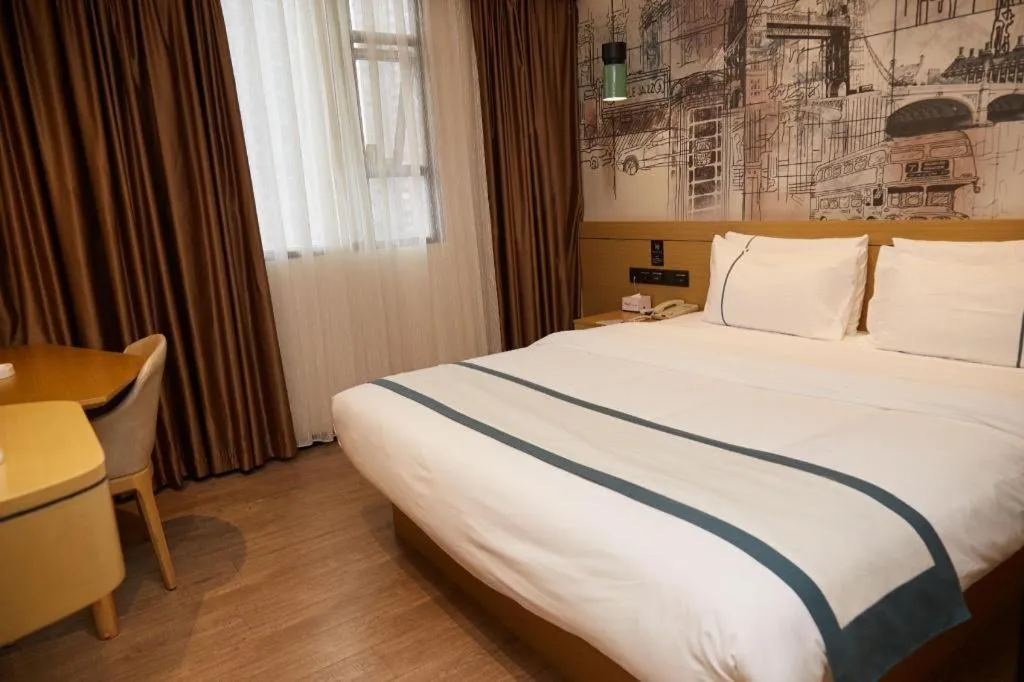 Bed in City Comfort Inn Guangzhou Shisanhang Shangxiajiu Pedestrian Street 1st Branch