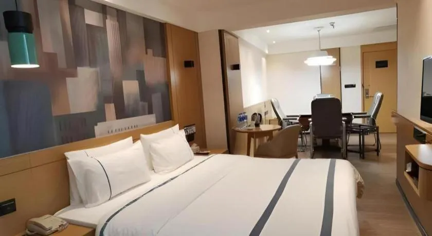 Bed in City Comfort Inn Guangzhou Shisanhang Shangxiajiu Pedestrian Street 1st Branch