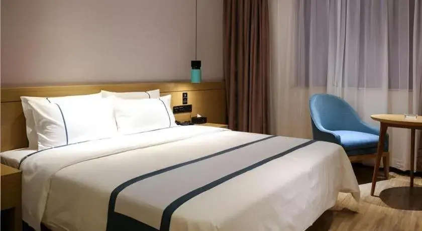 Bed in City Comfort Inn Wuhan Ikea Bed in City Comfort Inn Wuhan Ikea