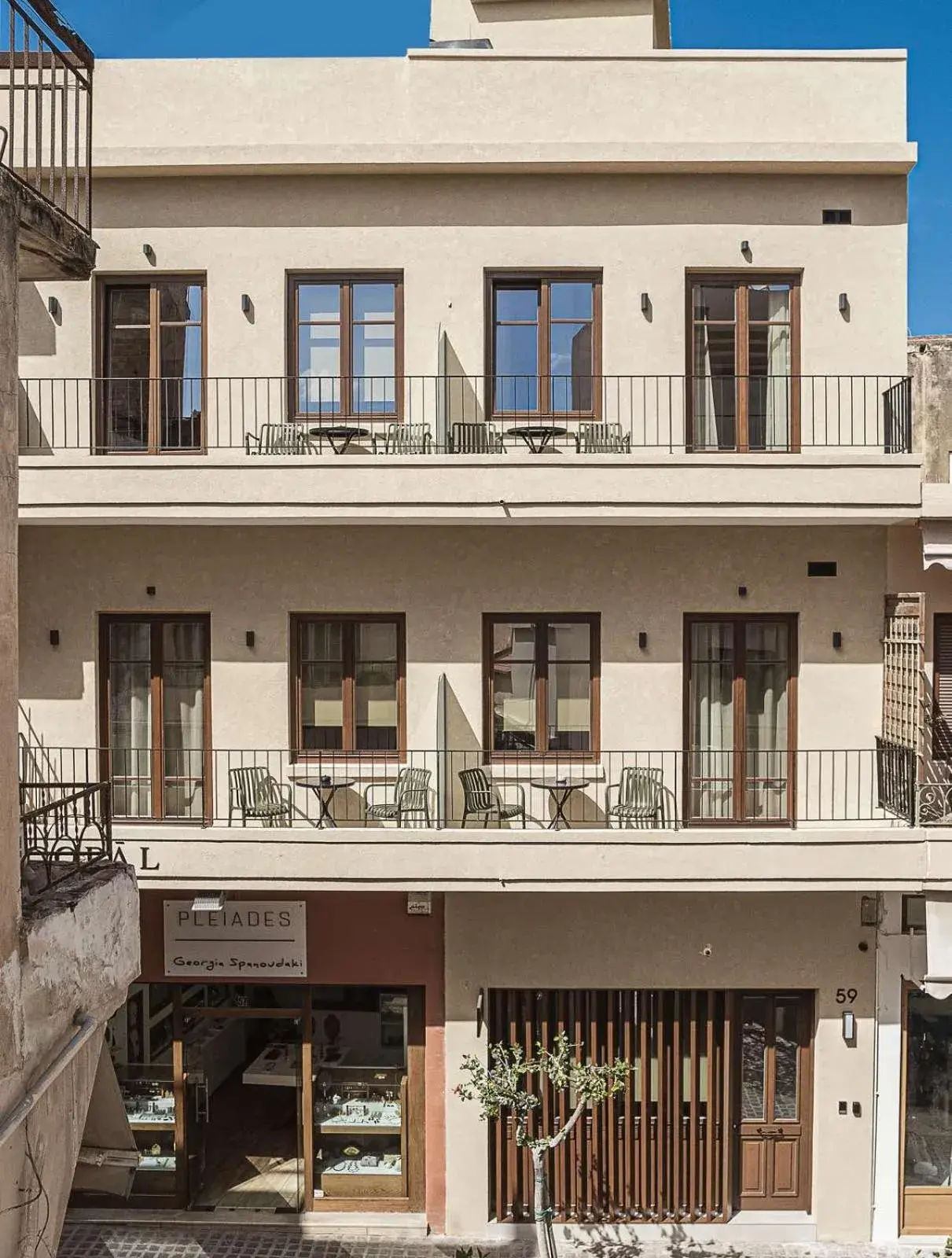 Copal Simple Staying Copal Simple Staying