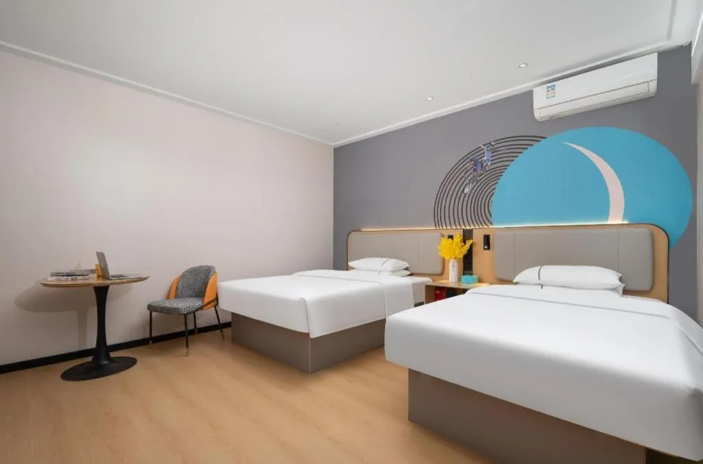 Bed in City Comfort Inn Wuhan Hankou Jiangtan