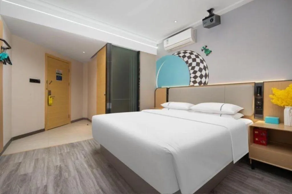 Bed in City Comfort Inn Wuhan Hankou Jiangtan