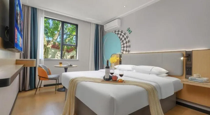 Bed in City Comfort Inn Wuhan Hankou Jiangtan