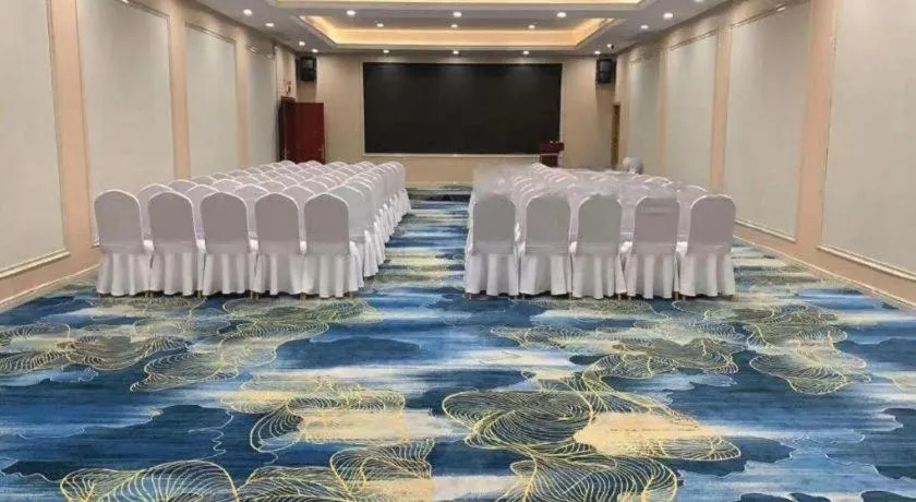 Echarm Hotel Guangzhou Changlong Shiqiao Metro Station