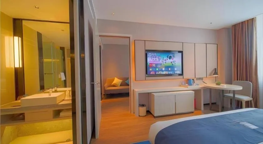 Bed in Echarm Hotel Guangzhou Changlong Shiqiao Metro Station