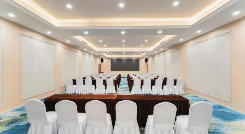 Echarm Hotel Guangzhou Changlong Shiqiao Metro Station