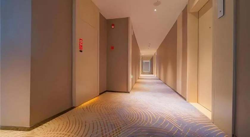 Bed in Echarm Hotel Guangzhou Changlong Shiqiao Metro Station