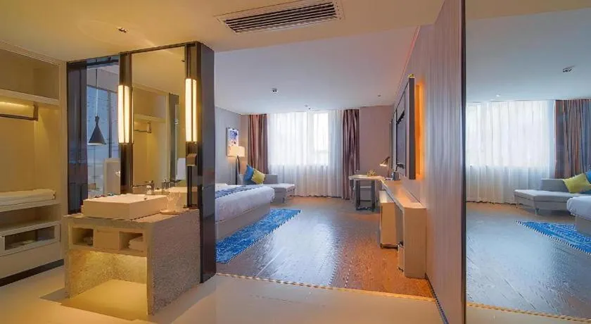 Bed in Echarm Hotel Guangzhou Changlong Shiqiao Metro Station