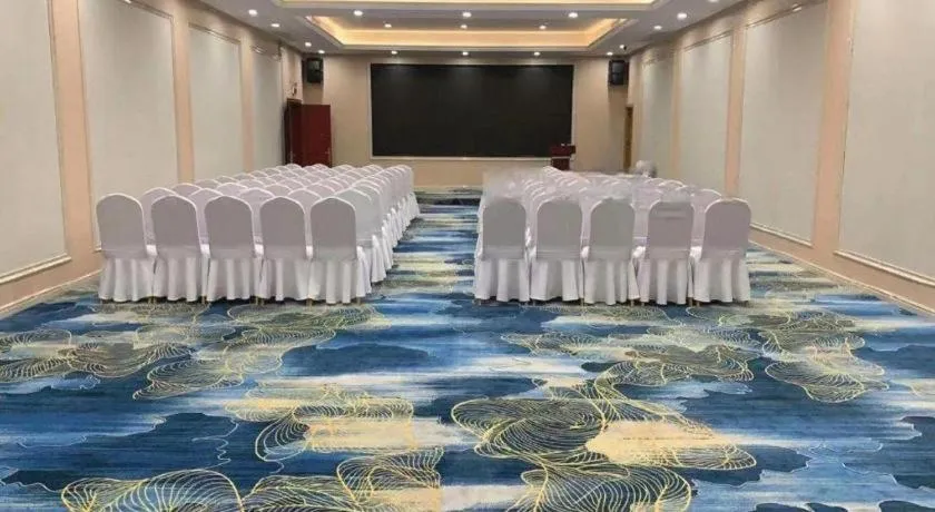 Echarm Hotel Guangzhou Changlong Shiqiao Metro Station