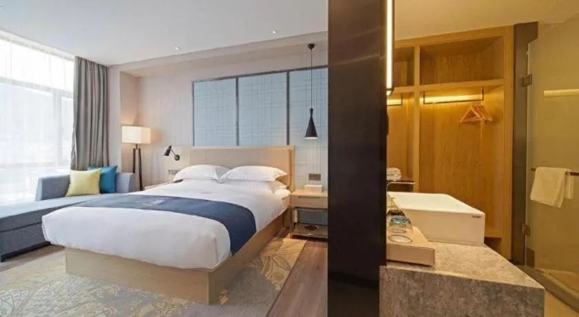 Bed in Echarm Hotel Guangzhou Tonghe Dayuan Times Square