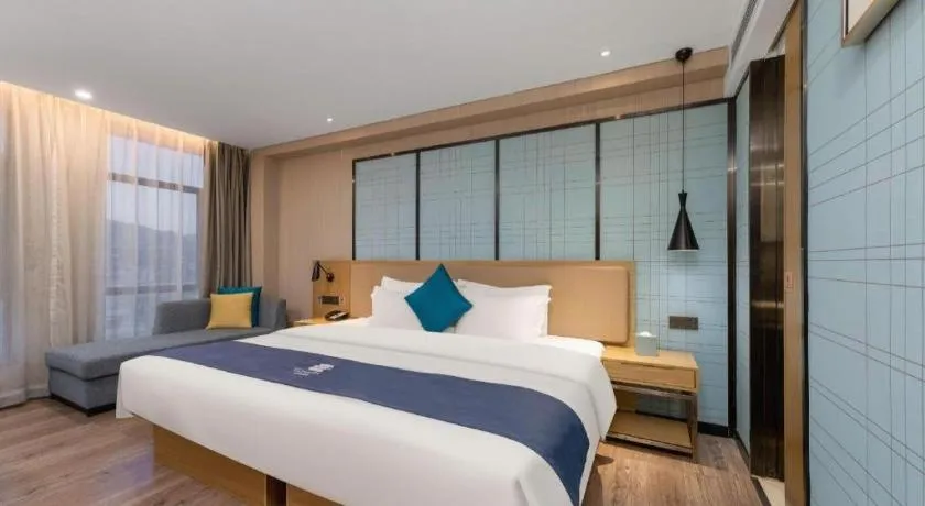 Bed in Echarm Hotel Guangzhou Tonghe Dayuan Times Square