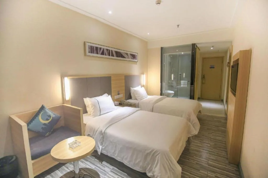 Bed in City Comfort Inn Guangzhou Tianhe District Tangxia Exhibition Center