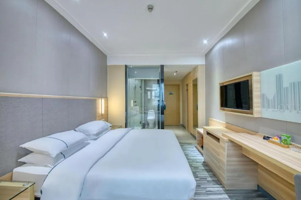 Bed in City Comfort Inn Guangzhou Tianhe District Tangxia Exhibition Center