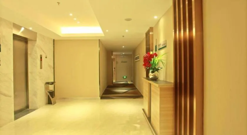 Bed in City Comfort Inn Guangzhou Tianhe District Tangxia Exhibition Center