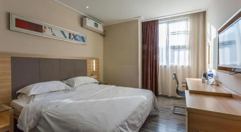 Bed in City Comfort Inn Guangzhou Tianhe District Tangxia Exhibition Center