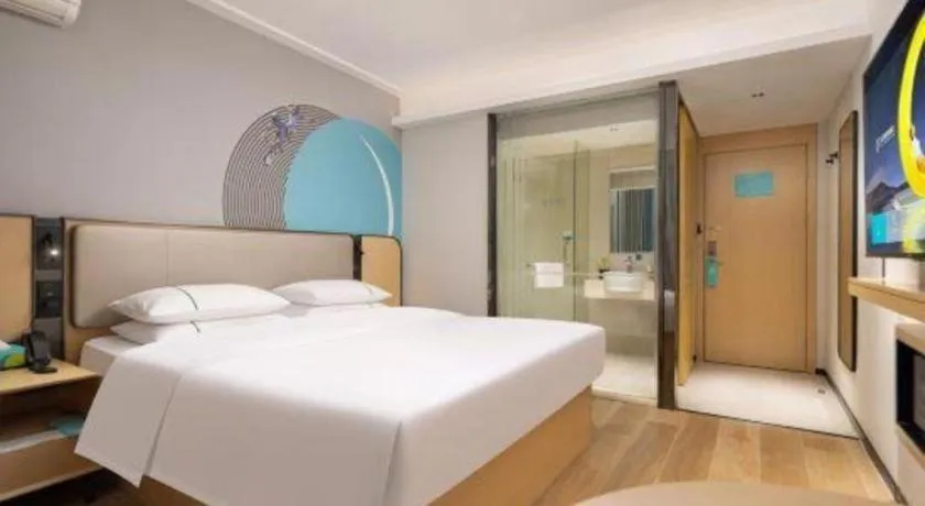 Bed in City Comfort Inn Wuhan Jinyinhu Garden Expo Park