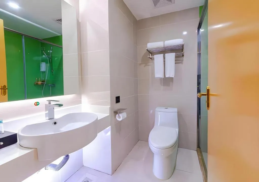 Borrman Hotel Zhanjiang Shimao Building High-speed Railway Station