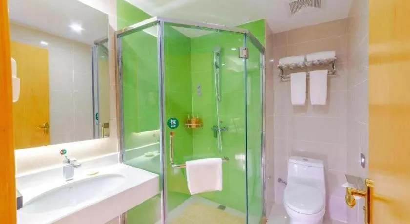 Borrman Hotel Zhanjiang Shimao Building High-speed Railway Station