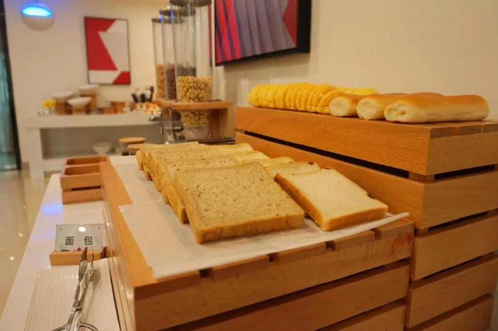 Borrman Hotel Zhanjiang Shimao Building High-speed Railway Station