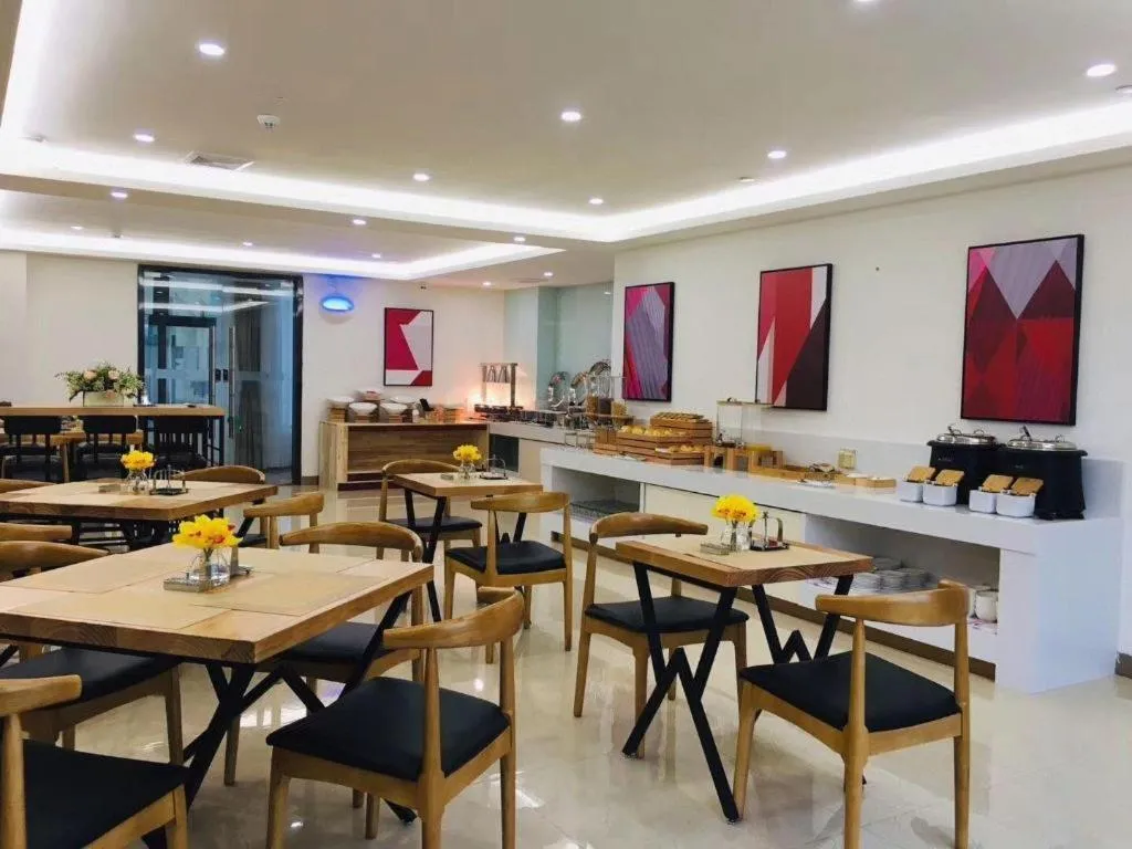 Borrman Hotel Zhanjiang Shimao Building High-speed Railway Station