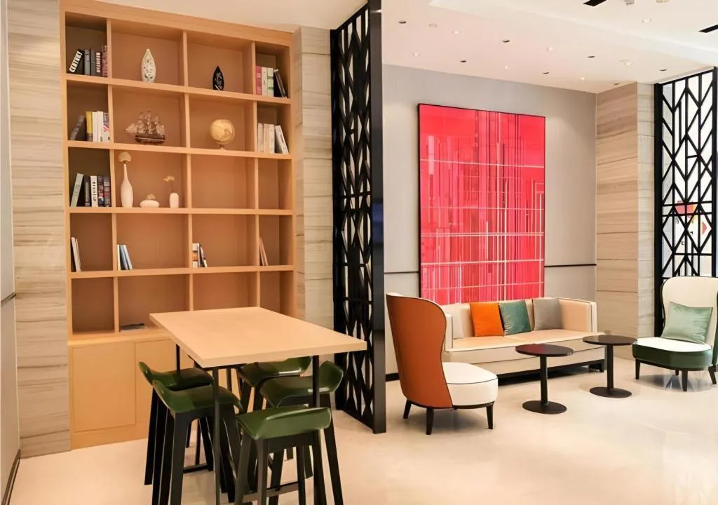 Borrman Hotel Puning International Commodity City Wantaihui