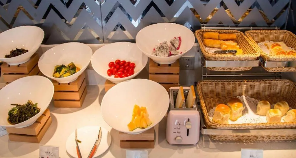 Borrman Hotel Puning International Commodity City Wantaihui