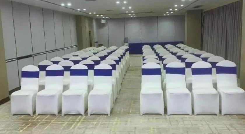 Echarm Hotel Changsha Guihua Park Metro Station