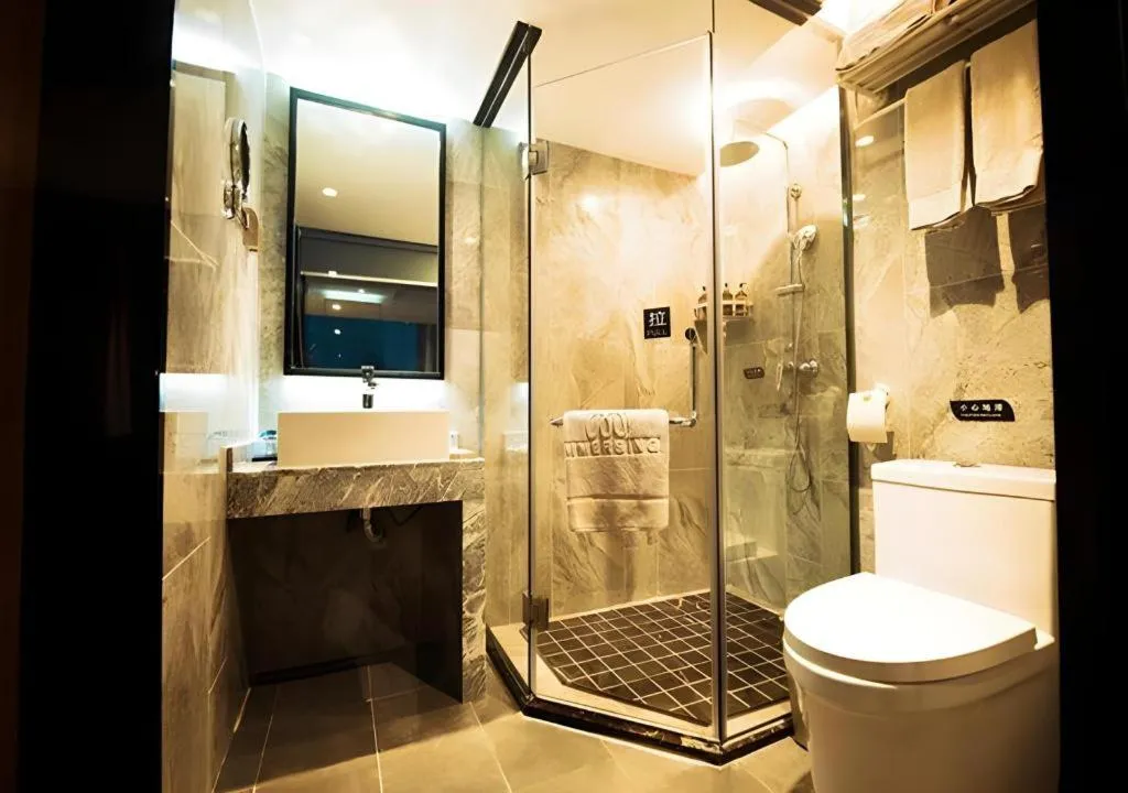 Immersing Hotel Guilin Two Rivers and Four Lakes Dongxi Alley